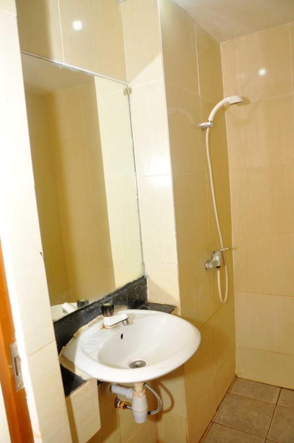 Ams Penthouse Hotel Jakarta Kültér fotó
